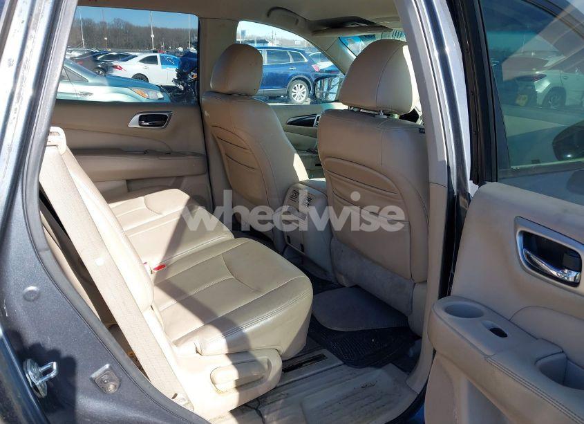 Photo 8 of 2013 Nissan Pathfinder SL (VIN 5N1AR2MM2DC606015)