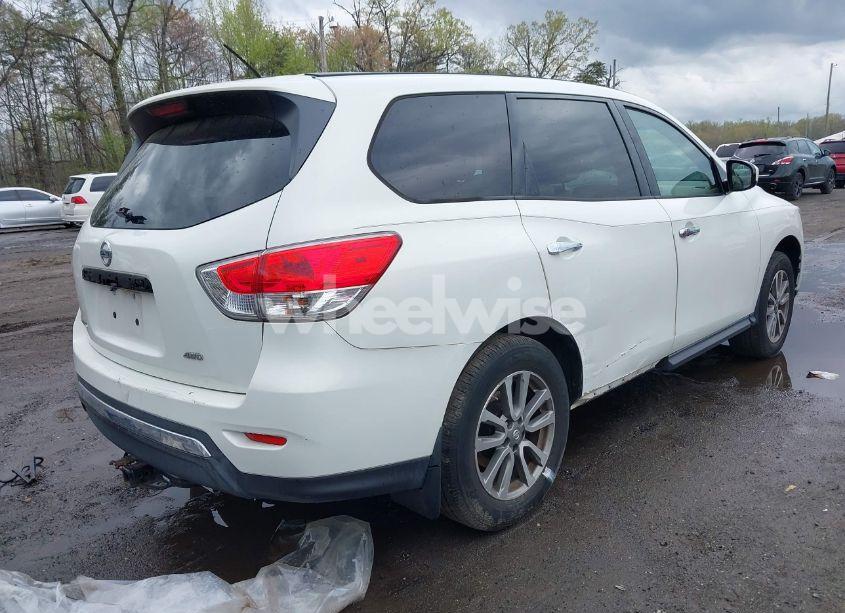 Photo 4 of 2013 Nissan Pathfinder S (VIN 5N1AR2MM2DC616205)