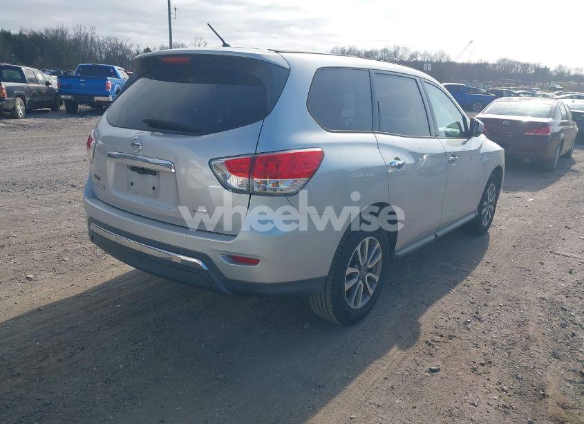 Photo 4 of 2013 Nissan Pathfinder S (VIN 5N1AR2MM2DC652525)