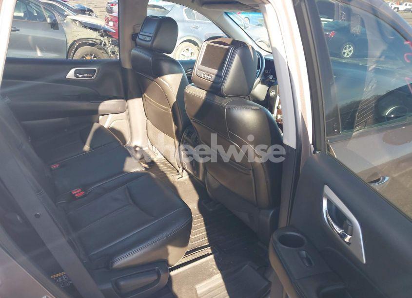 Photo 8 of 2014 Nissan Pathfinder PLATINUM (VIN 5N1AR2MM2EC611720)