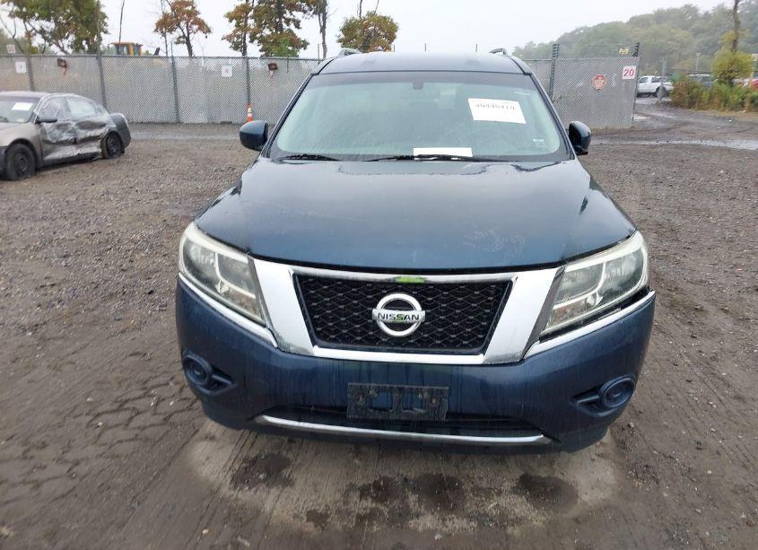 Photo 11 of 2014 Nissan Pathfinder SV (VIN 5N1AR2MM2EC640943)