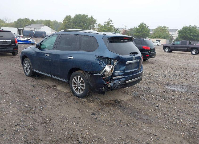 Photo 3 of 2014 Nissan Pathfinder SV (VIN 5N1AR2MM2EC640943)