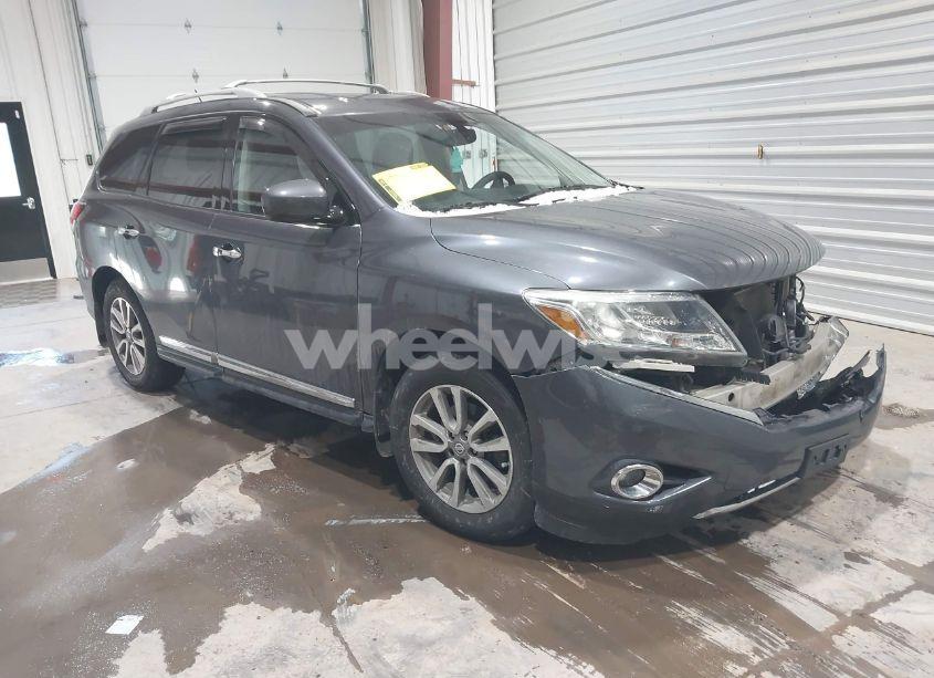 2014 Nissan Pathfinder SL (VIN 5N1AR2MM2EC657404) main photo