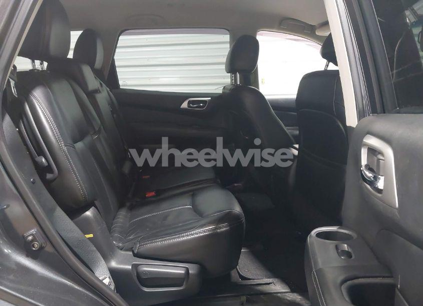 Photo 8 of 2014 Nissan Pathfinder SL (VIN 5N1AR2MM2EC657404)