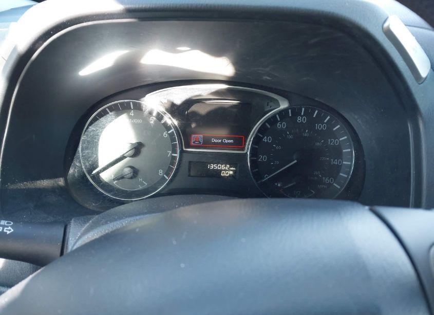 Photo 7 of 2014 Nissan Pathfinder S (VIN 5N1AR2MM2EC714619)