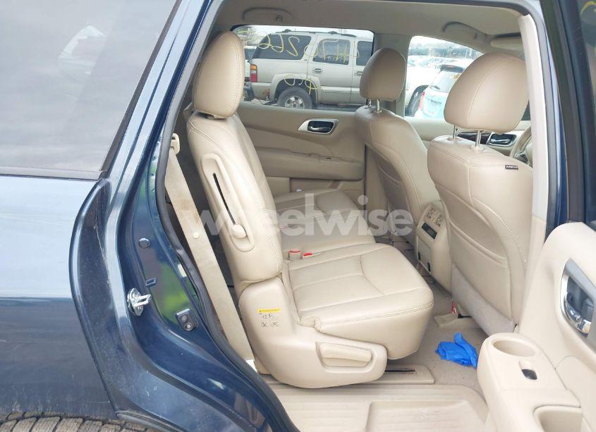 Photo 8 of 2014 Nissan Pathfinder PLATINUM/S/SL/SV (VIN 5N1AR2MM2EC721313)
