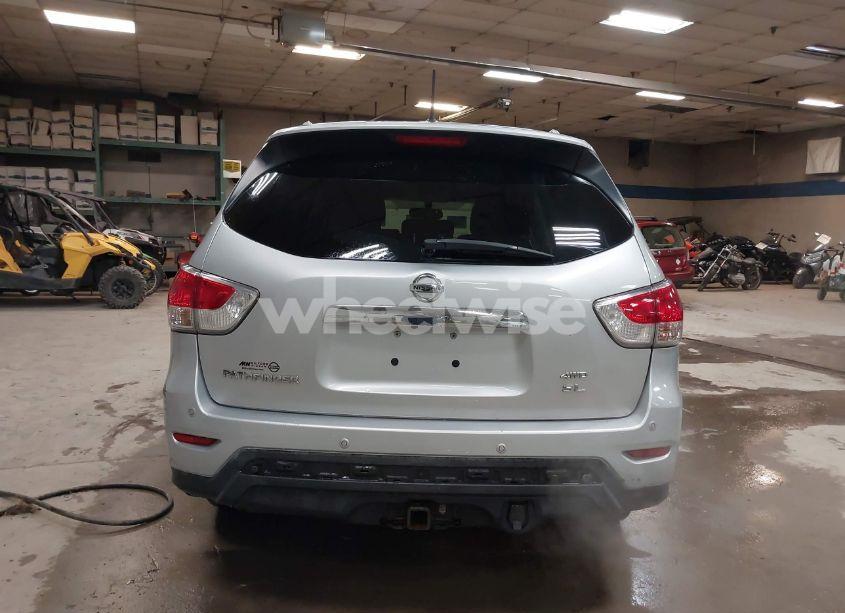 Photo 16 of 2015 Nissan Pathfinder SL (VIN 5N1AR2MM2FC600458)