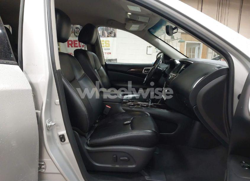 Photo 5 of 2015 Nissan Pathfinder SL (VIN 5N1AR2MM2FC600458)