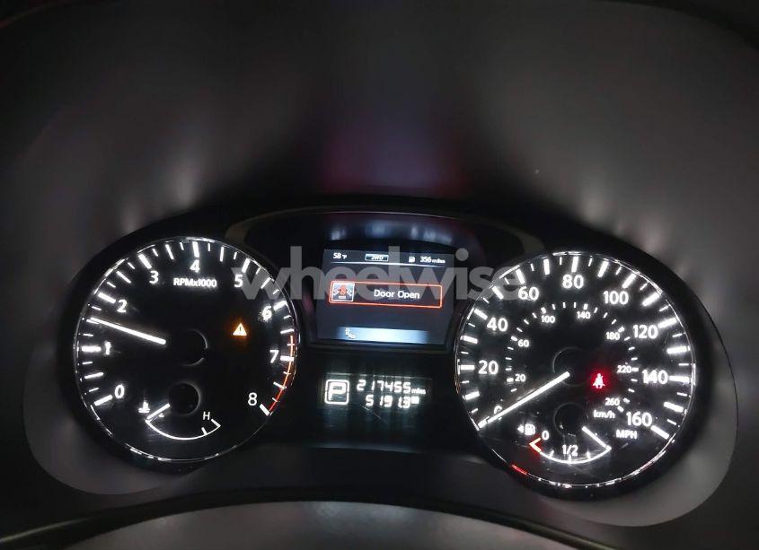 Photo 7 of 2015 Nissan Pathfinder SL (VIN 5N1AR2MM2FC600458)