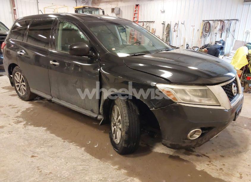 2015 Nissan Pathfinder PLATINUM/S/SL/SV (VIN 5N1AR2MM2FC650258) main photo