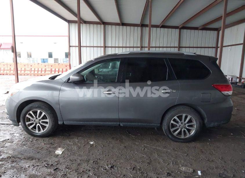 Photo 14 of 2015 Nissan Pathfinder PLATINUM/S/SL/SV (VIN 5N1AR2MM2FC652995)