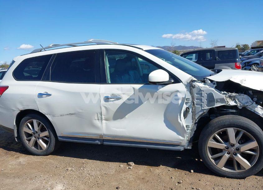 Photo 19 of 2015 Nissan Pathfinder PLATINUM/S/SL/SV (VIN 5N1AR2MM2FC670137)