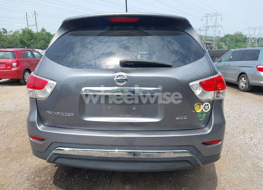 Photo 17 of 2015 Nissan Pathfinder S (VIN 5N1AR2MM2FC678352)