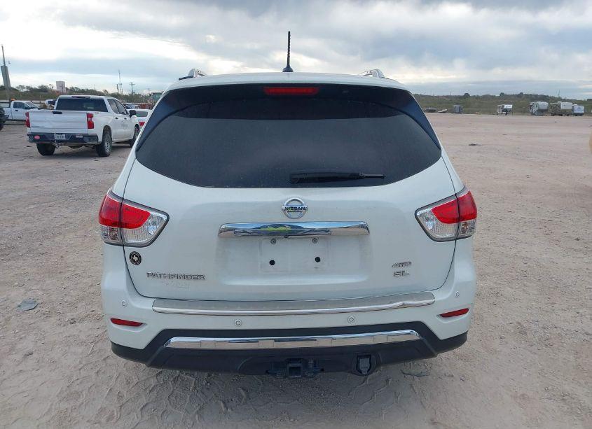 Photo 16 of 2015 Nissan Pathfinder SL (VIN 5N1AR2MM2FC687035)