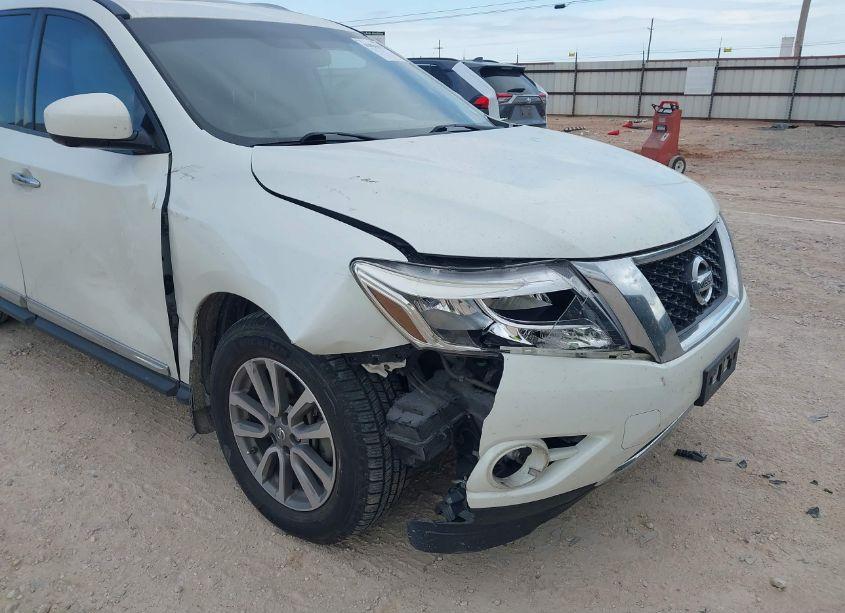 Photo 6 of 2015 Nissan Pathfinder SL (VIN 5N1AR2MM2FC687035)