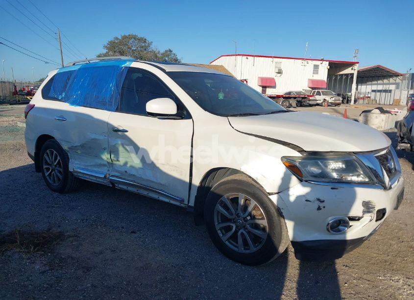 2015 Nissan Pathfinder SL (VIN 5N1AR2MM2FC701578) main photo