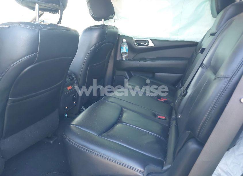 Photo 8 of 2015 Nissan Pathfinder SL (VIN 5N1AR2MM2FC701578)