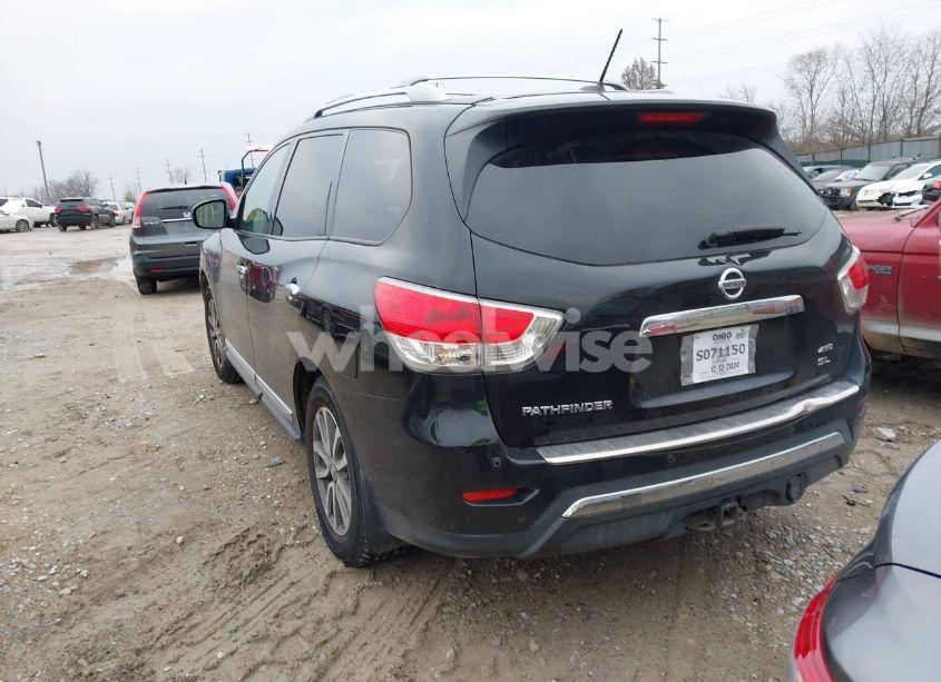 Photo 3 of 2015 Nissan Pathfinder SL (VIN 5N1AR2MM2FC721037)