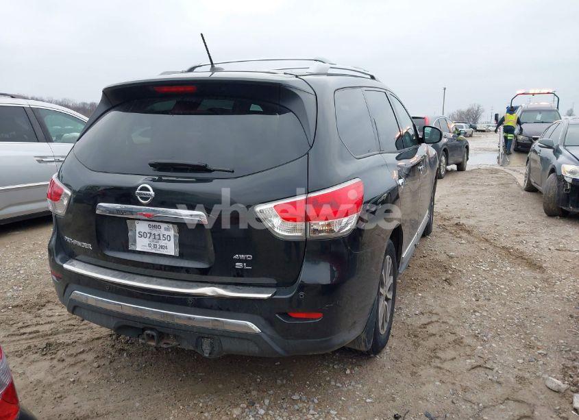 Photo 4 of 2015 Nissan Pathfinder SL (VIN 5N1AR2MM2FC721037)