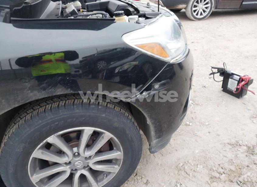 Photo 6 of 2015 Nissan Pathfinder SL (VIN 5N1AR2MM2FC721037)