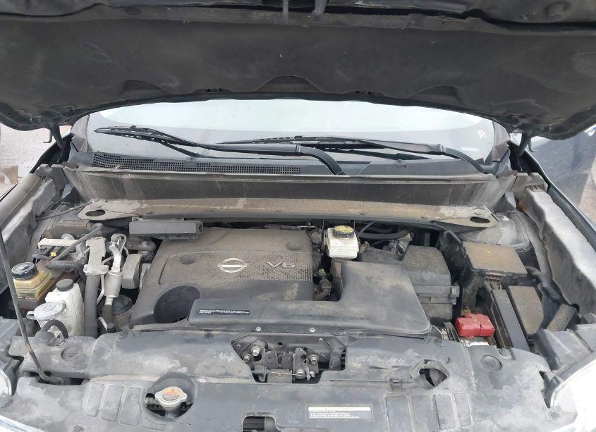 Photo 10 of 2016 Nissan Pathfinder PLATINUM/S/SL/SV (VIN 5N1AR2MM2GC643053)