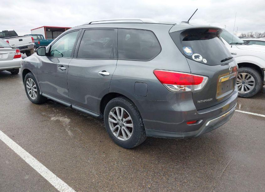 Photo 3 of 2016 Nissan Pathfinder PLATINUM/S/SL/SV (VIN 5N1AR2MM2GC643053)