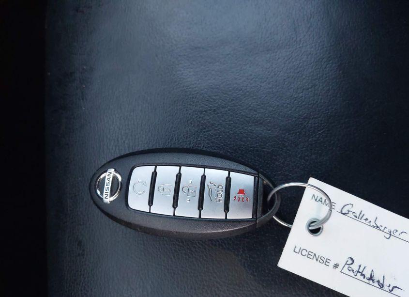 Photo 11 of 2013 Nissan Pathfinder SL (VIN 5N1AR2MM3DC601762)