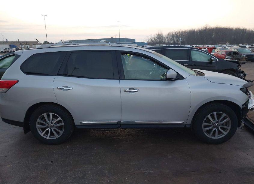 Photo 14 of 2013 Nissan Pathfinder SL (VIN 5N1AR2MM3DC601762)