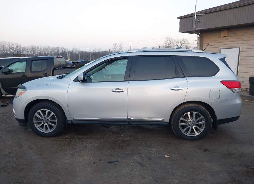 Photo 15 of 2013 Nissan Pathfinder SL (VIN 5N1AR2MM3DC601762)