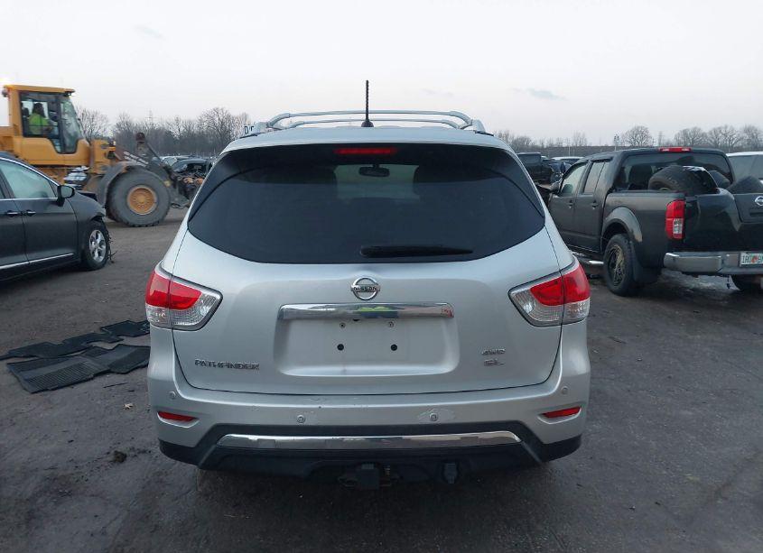 Photo 17 of 2013 Nissan Pathfinder SL (VIN 5N1AR2MM3DC601762)