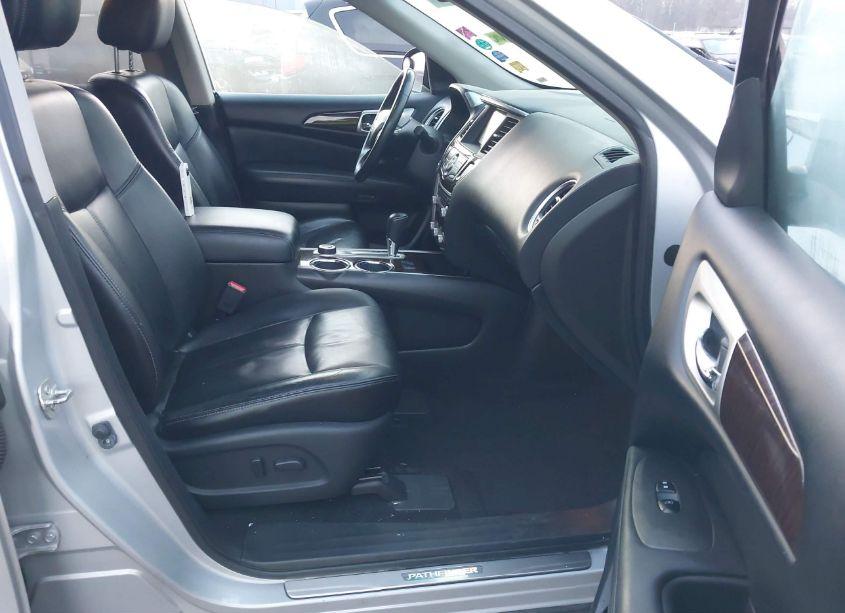 Photo 5 of 2013 Nissan Pathfinder SL (VIN 5N1AR2MM3DC601762)