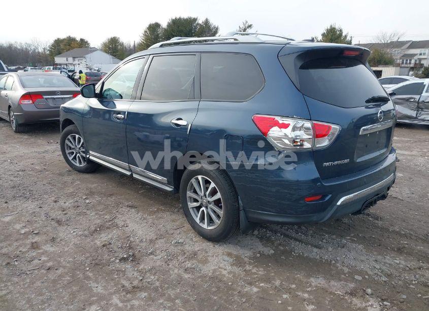 Photo 3 of 2013 Nissan Pathfinder SL (VIN 5N1AR2MM3DC603625)