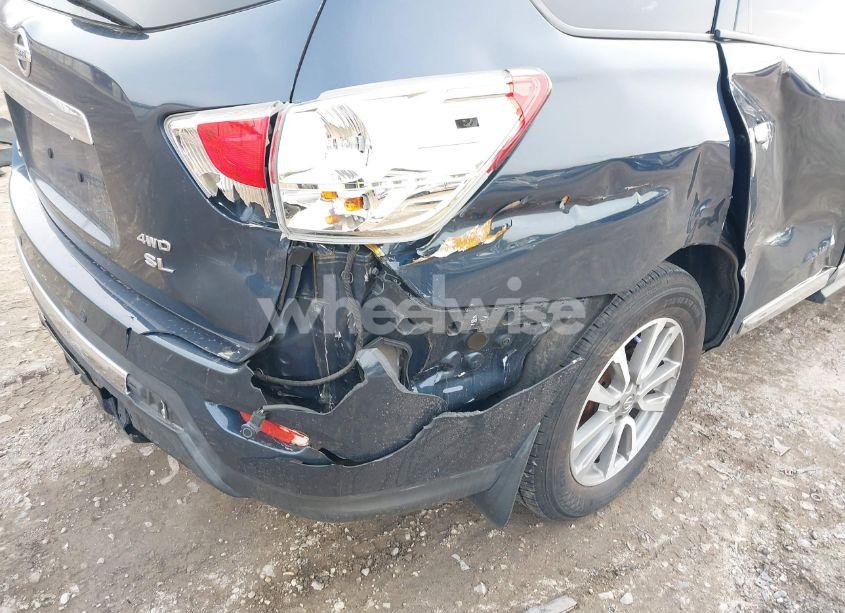 Photo 6 of 2013 Nissan Pathfinder SL (VIN 5N1AR2MM3DC603625)