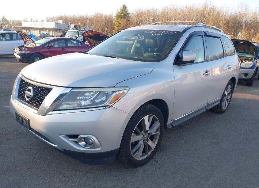 Photo 2 of 2013 Nissan Pathfinder PLATINUM (VIN 5N1AR2MM3DC615032)