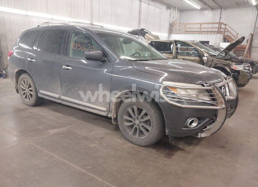 2013 Nissan Pathfinder SL (VIN 5N1AR2MM3DC625317) main photo