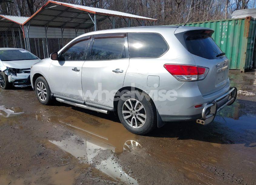 Photo 3 of 2013 Nissan Pathfinder S (VIN 5N1AR2MM3DC628136)