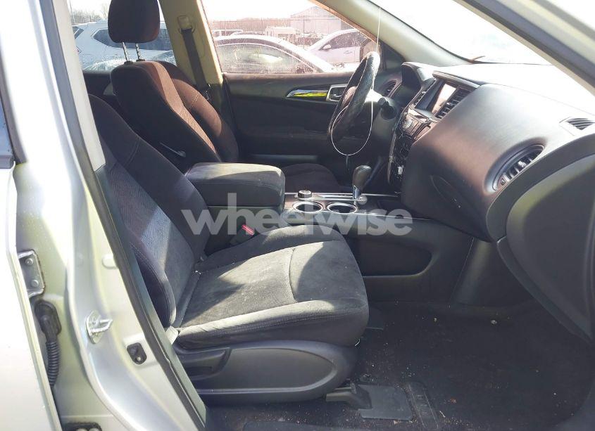 Photo 5 of 2013 Nissan Pathfinder S (VIN 5N1AR2MM3DC628136)