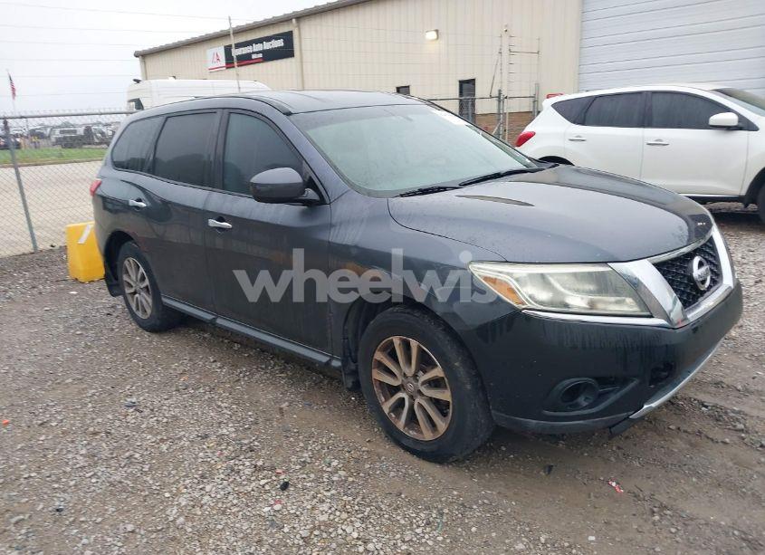 2013 Nissan Pathfinder S (VIN 5N1AR2MM3DC665977) main photo
