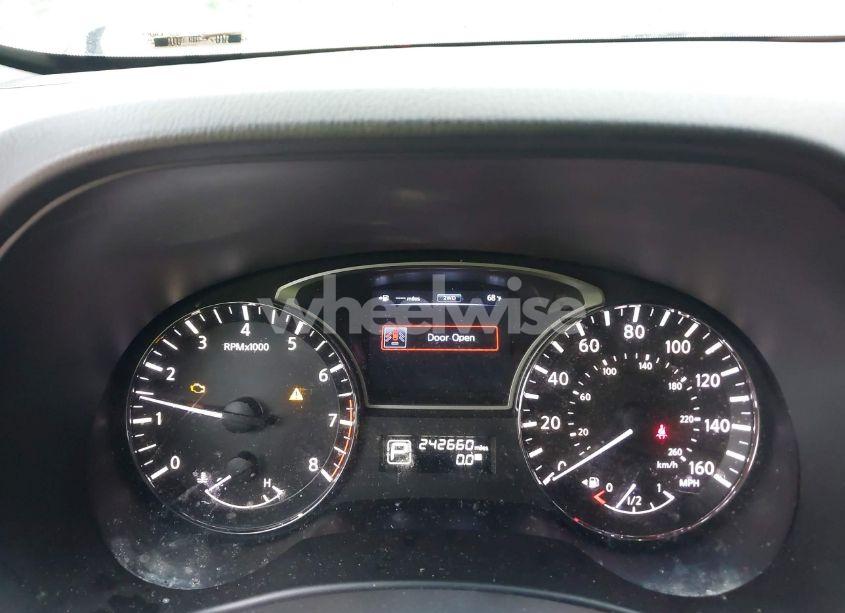 Photo 7 of 2013 Nissan Pathfinder S (VIN 5N1AR2MM3DC665977)