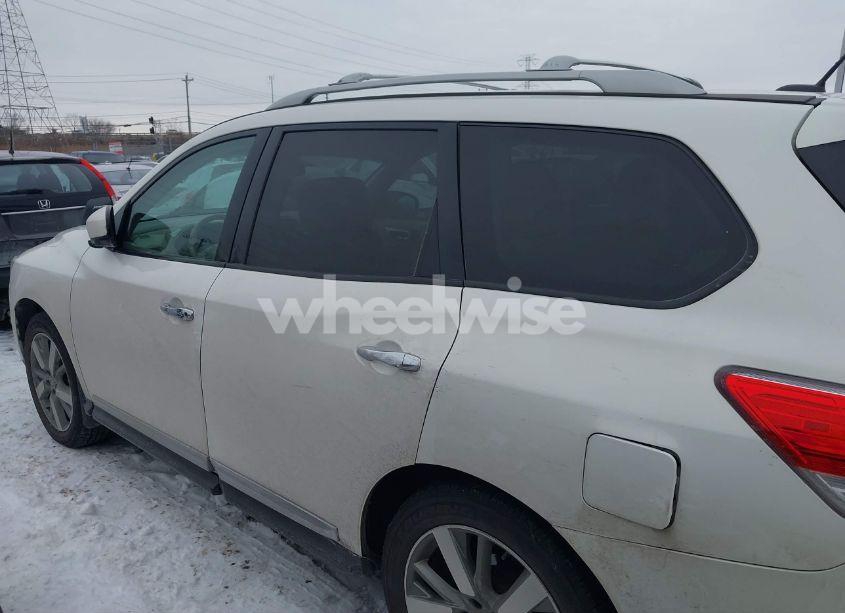 Photo 14 of 2013 Nissan Pathfinder PLATINUM (VIN 5N1AR2MM3DC670449)