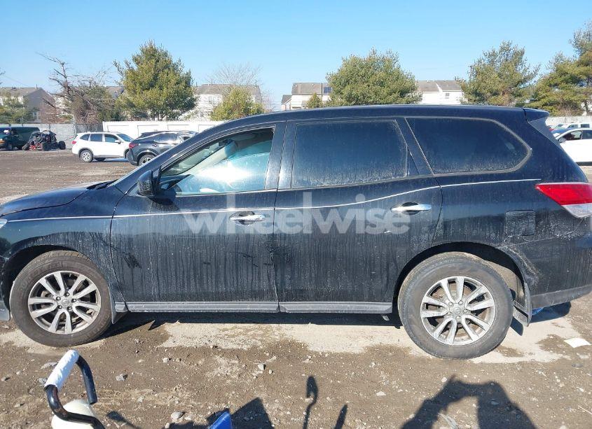 Photo 13 of 2013 Nissan Pathfinder S (VIN 5N1AR2MM3DC677191)