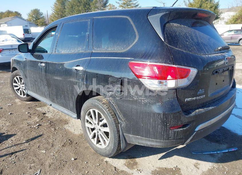 Photo 3 of 2013 Nissan Pathfinder S (VIN 5N1AR2MM3DC677191)