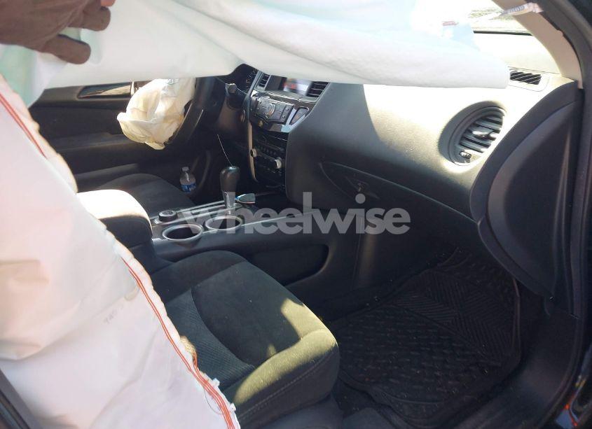 Photo 5 of 2013 Nissan Pathfinder S (VIN 5N1AR2MM3DC677191)