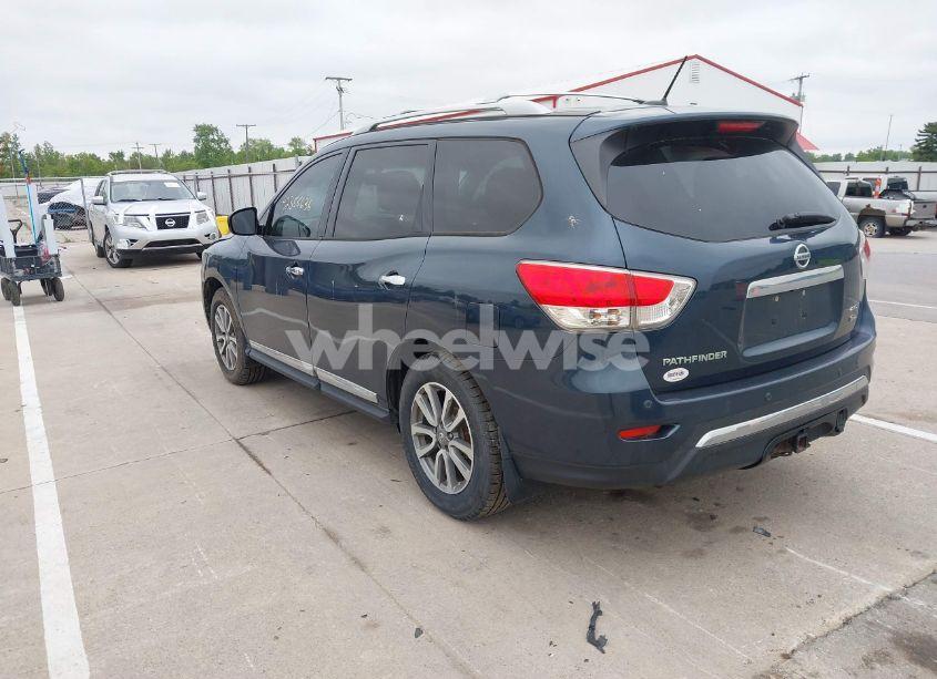 Photo 3 of 2013 Nissan Pathfinder PLATINUM/S/SL/SV (VIN 5N1AR2MM3DC688174)