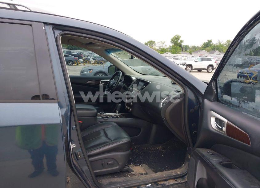 Photo 5 of 2013 Nissan Pathfinder PLATINUM/S/SL/SV (VIN 5N1AR2MM3DC688174)