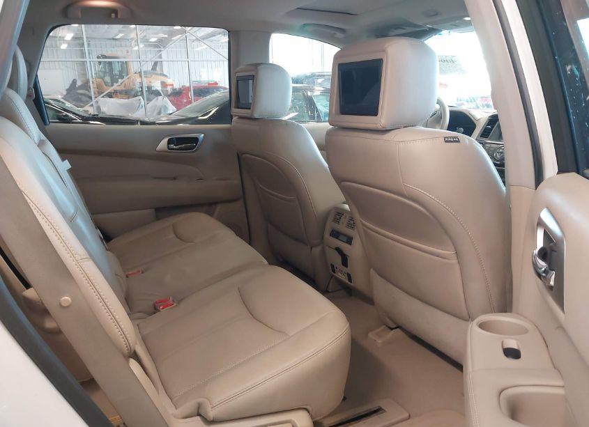 Photo 8 of 2014 Nissan Pathfinder PLATINUM (VIN 5N1AR2MM3EC606803)