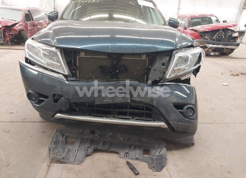 Photo 6 of 2014 Nissan Pathfinder S (VIN 5N1AR2MM3EC606834)