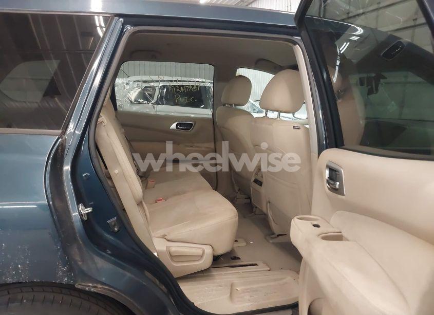 Photo 8 of 2014 Nissan Pathfinder S (VIN 5N1AR2MM3EC606834)