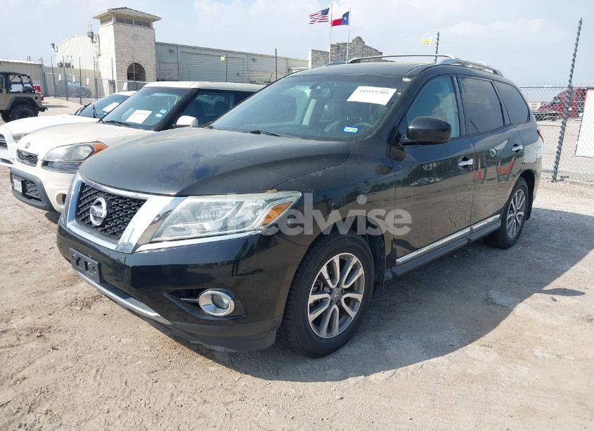 Photo 2 of 2014 Nissan Pathfinder SL (VIN 5N1AR2MM3EC606882)