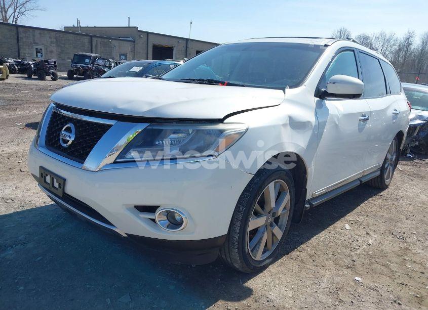 Photo 2 of 2014 Nissan Pathfinder PLATINUM (VIN 5N1AR2MM3EC607689)